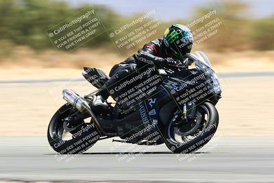 media/May-15-2022-SoCal Trackdays (Sun) [[33a09aef31]]/Turn 7 (1145am)/